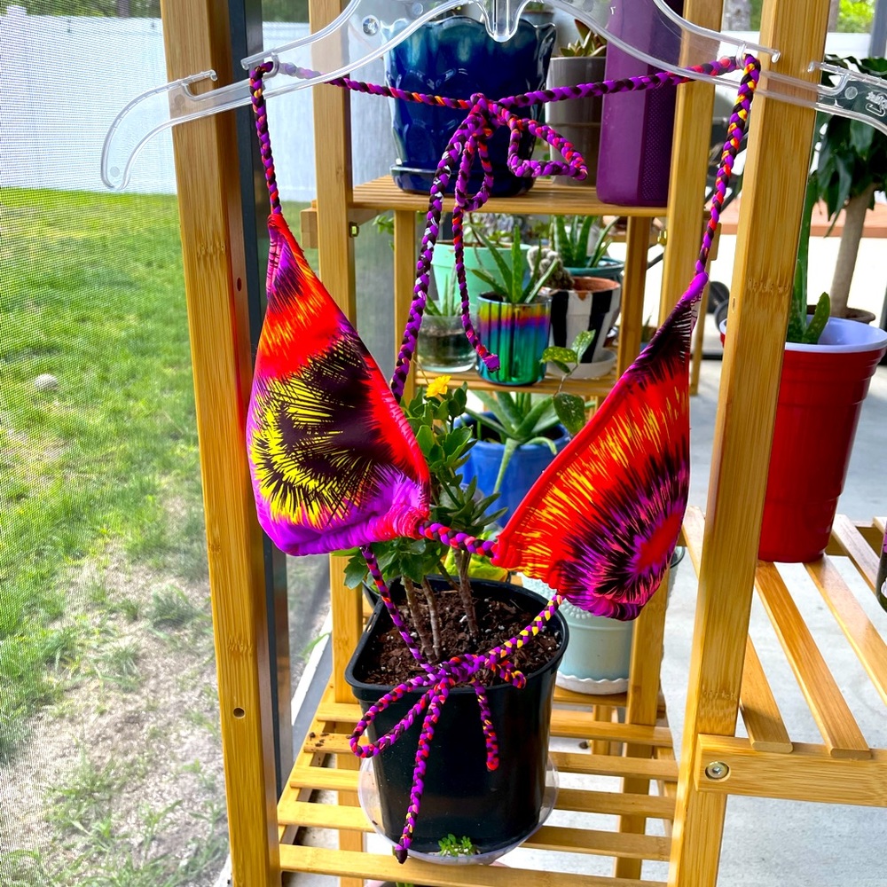 🌈 Technicolor Sunflower Bikini Set! NWT, Size: MED, 70s vibes, GORGEOUS Colors